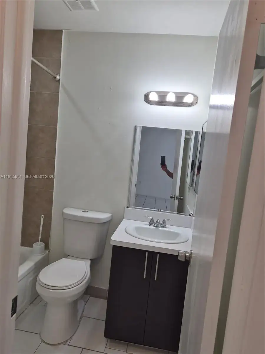 15421 SW 81st Cir Ln # 24, Miami FL 33193 photo 4