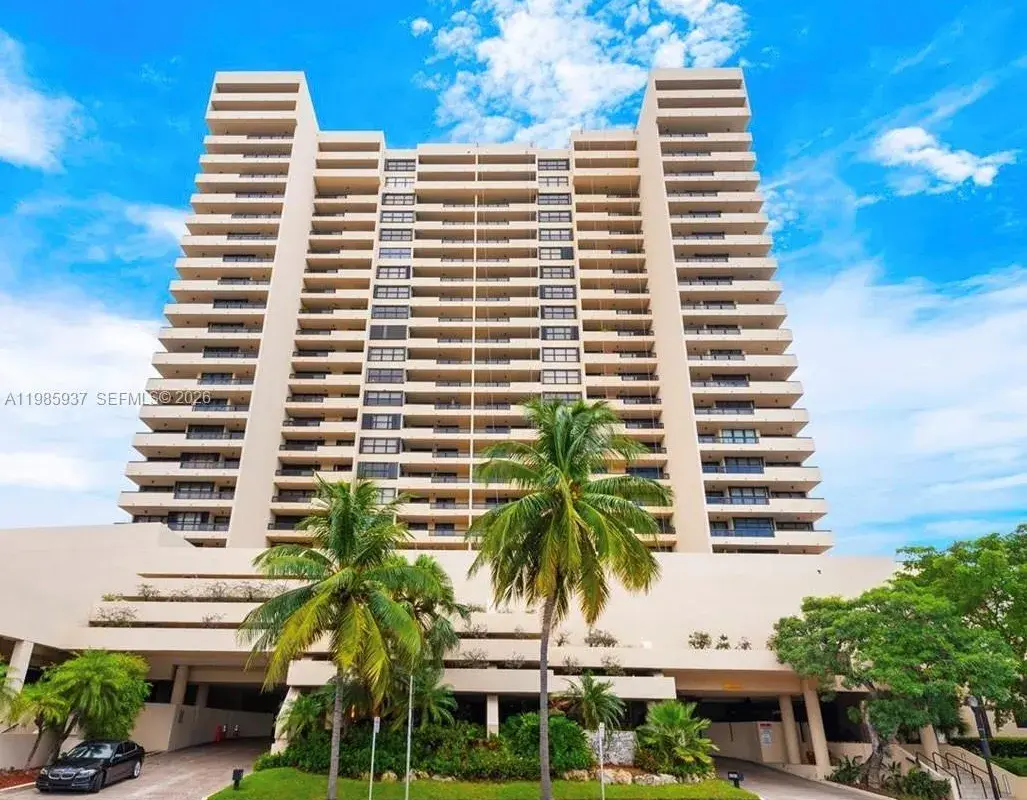 2555 Collins Ave # 2002, Miami Beach FL 33140
