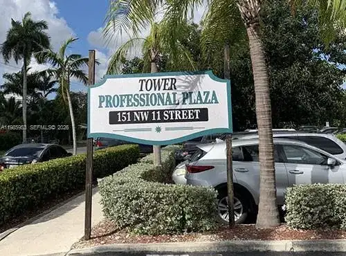 151 NW 11th St # W301, Homestead FL 33030 photo 3