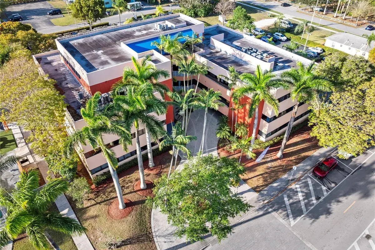 151 NW 11th St # W301, Homestead FL 33030