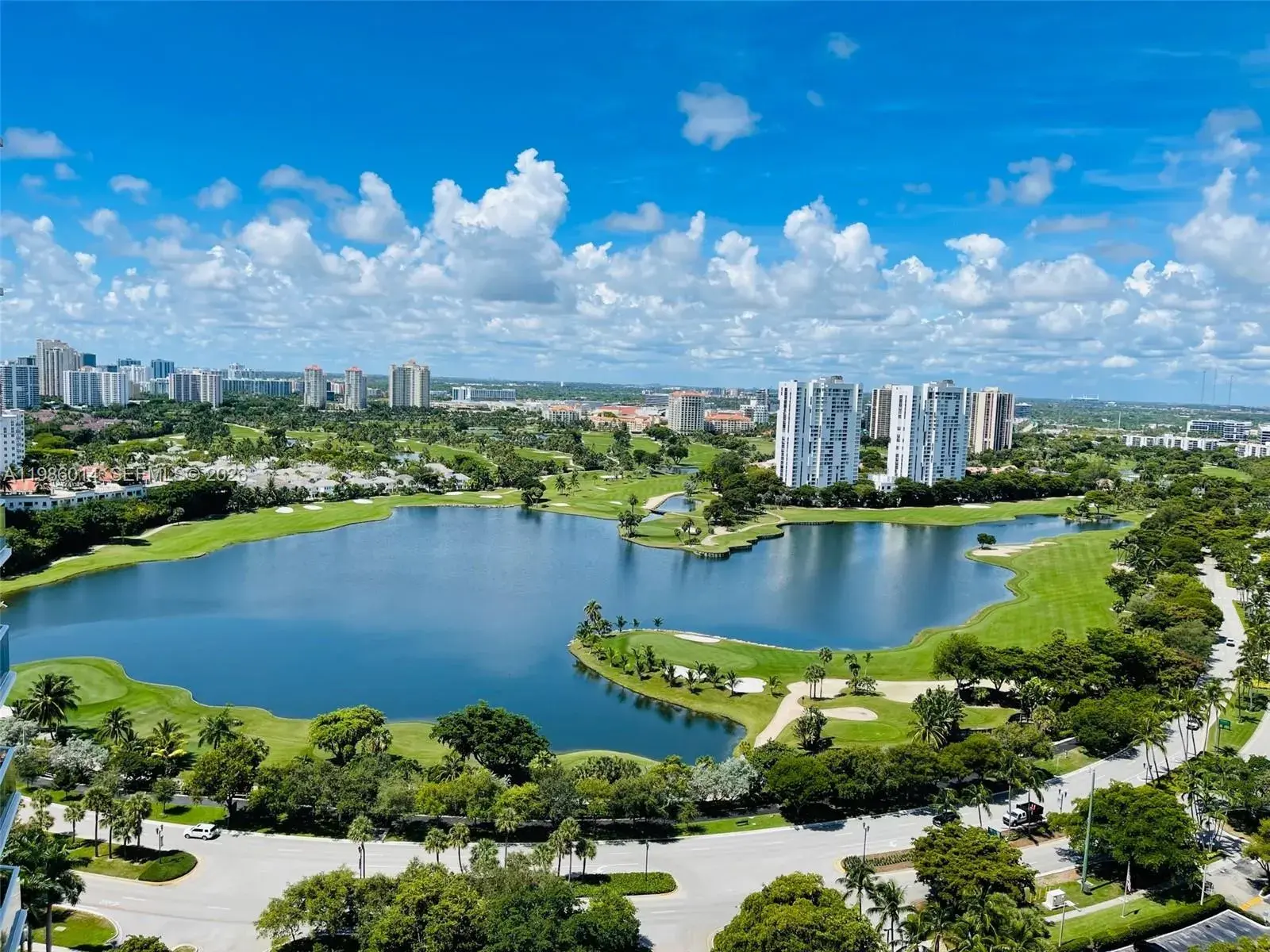 20281 E Country Club Dr # 2405, Aventura FL 33180