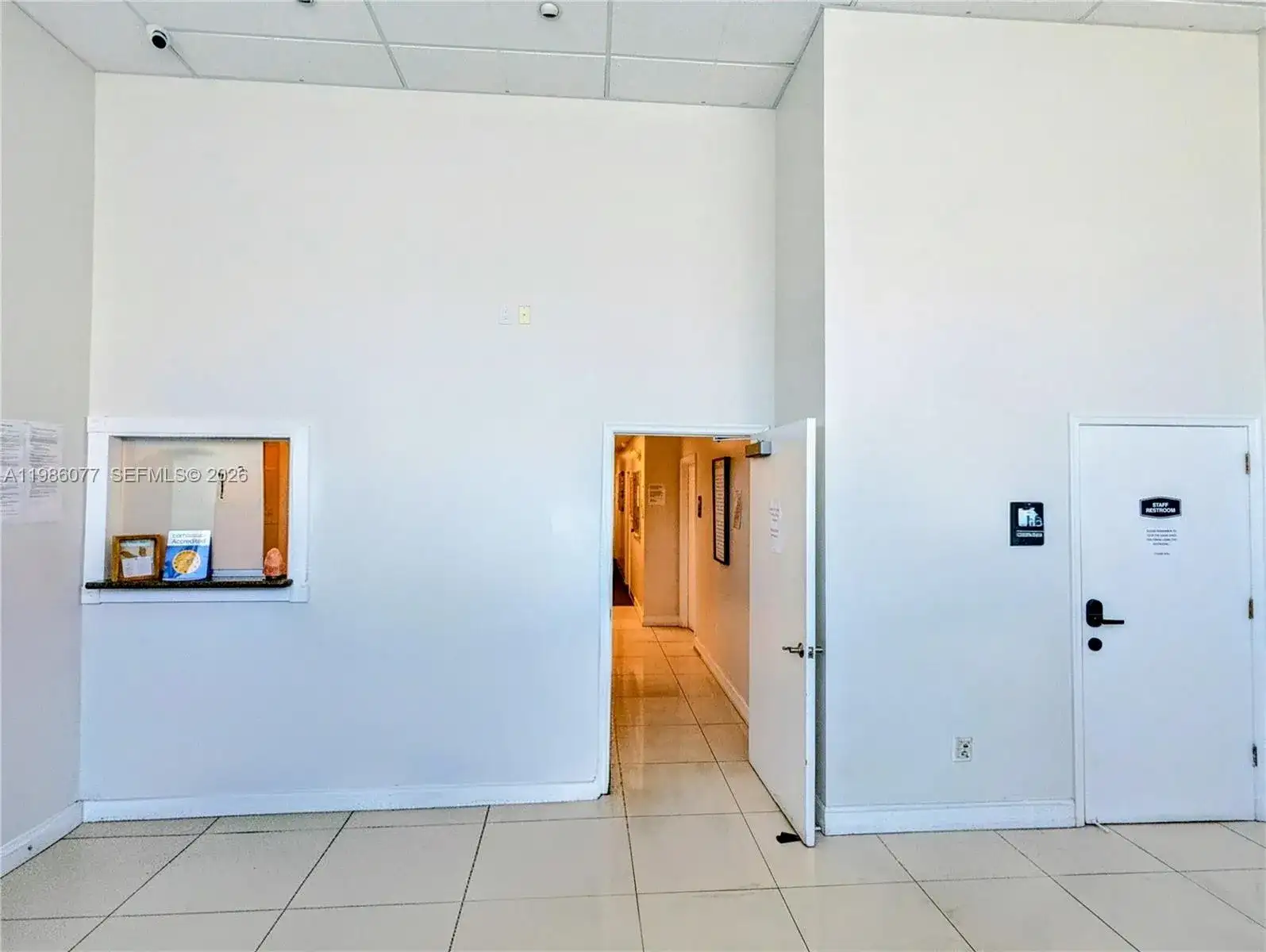 1100 W Oakland Park Blvd # 3, Wilton Manors FL 33311 photo 4