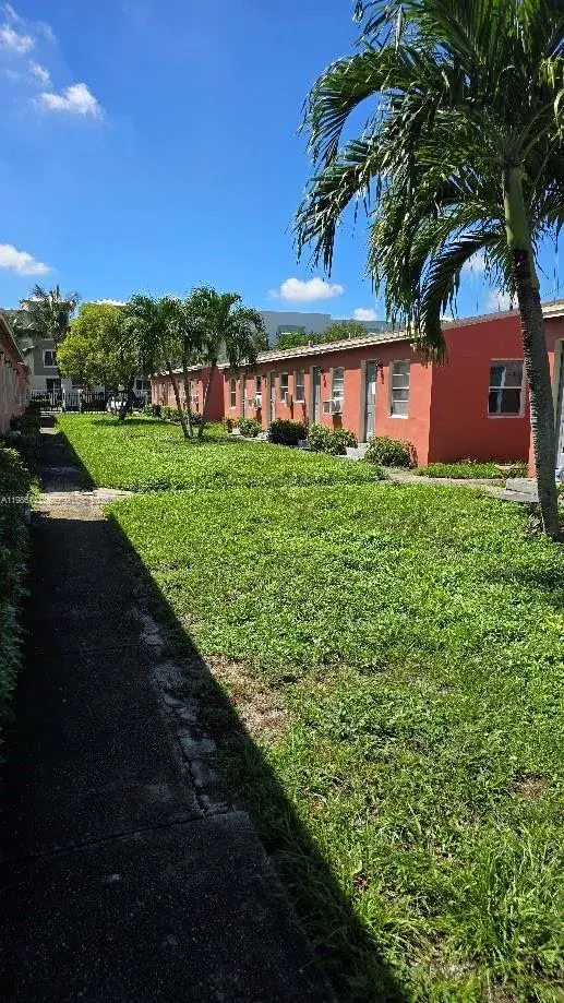 2316 Madison St # 5, Hollywood FL 33020