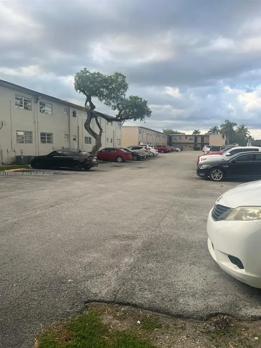 3901 SW 112th Ave # 34, Miami FL 33165 photo 5