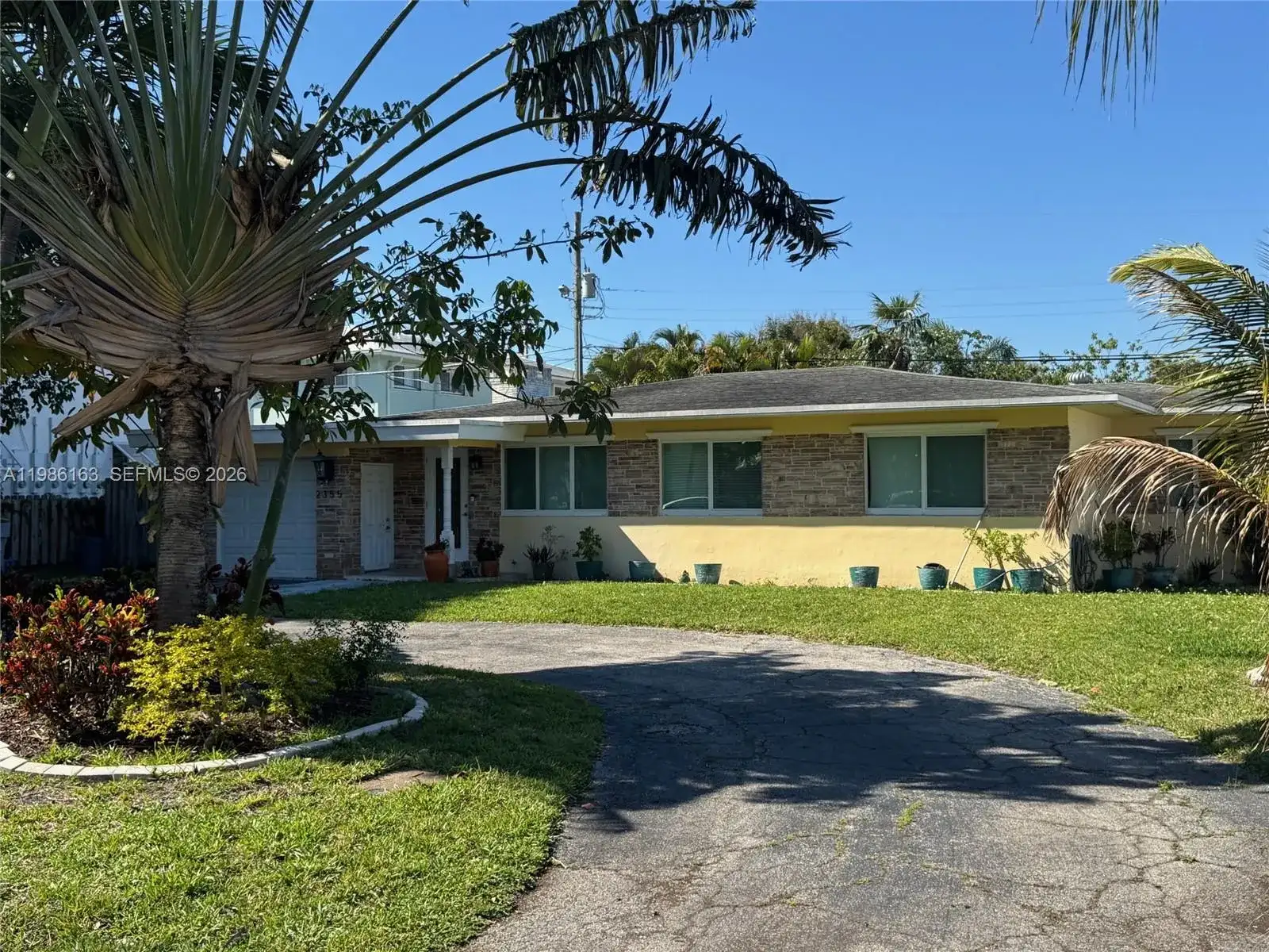 2355 SE 7th St, Pompano Beach FL 33062 photo 2