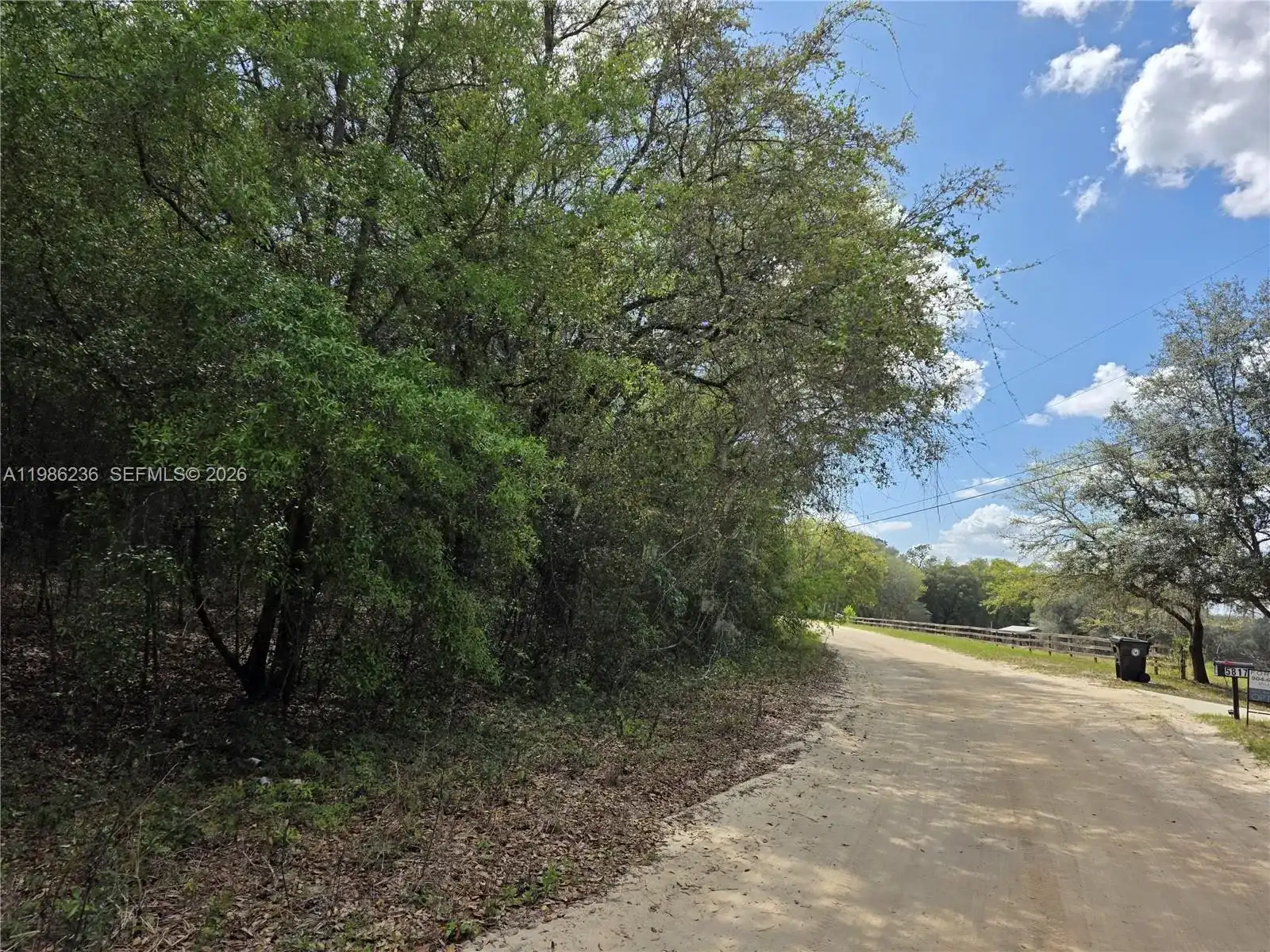 5821 CRATER LAKE CIR S, Other City - In The State Of Florida FL 32656