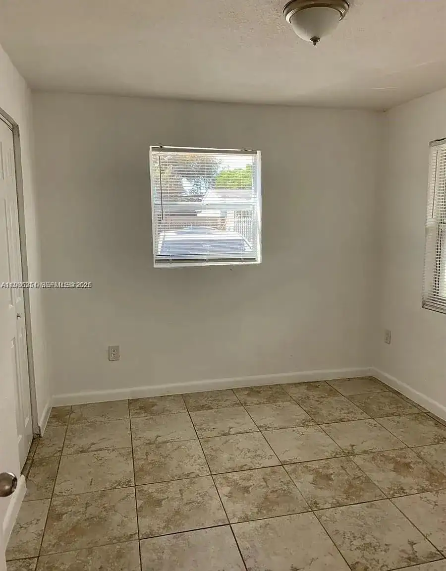 1277 NW 58th St, Miami FL 33142 photo 2