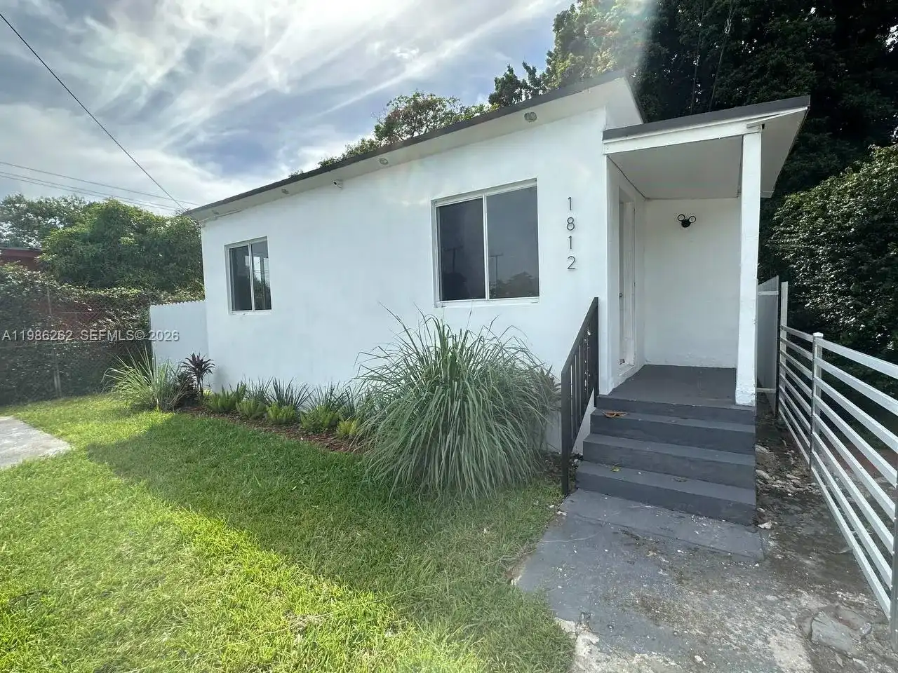 1812 NW 64th St, Miami FL 33147