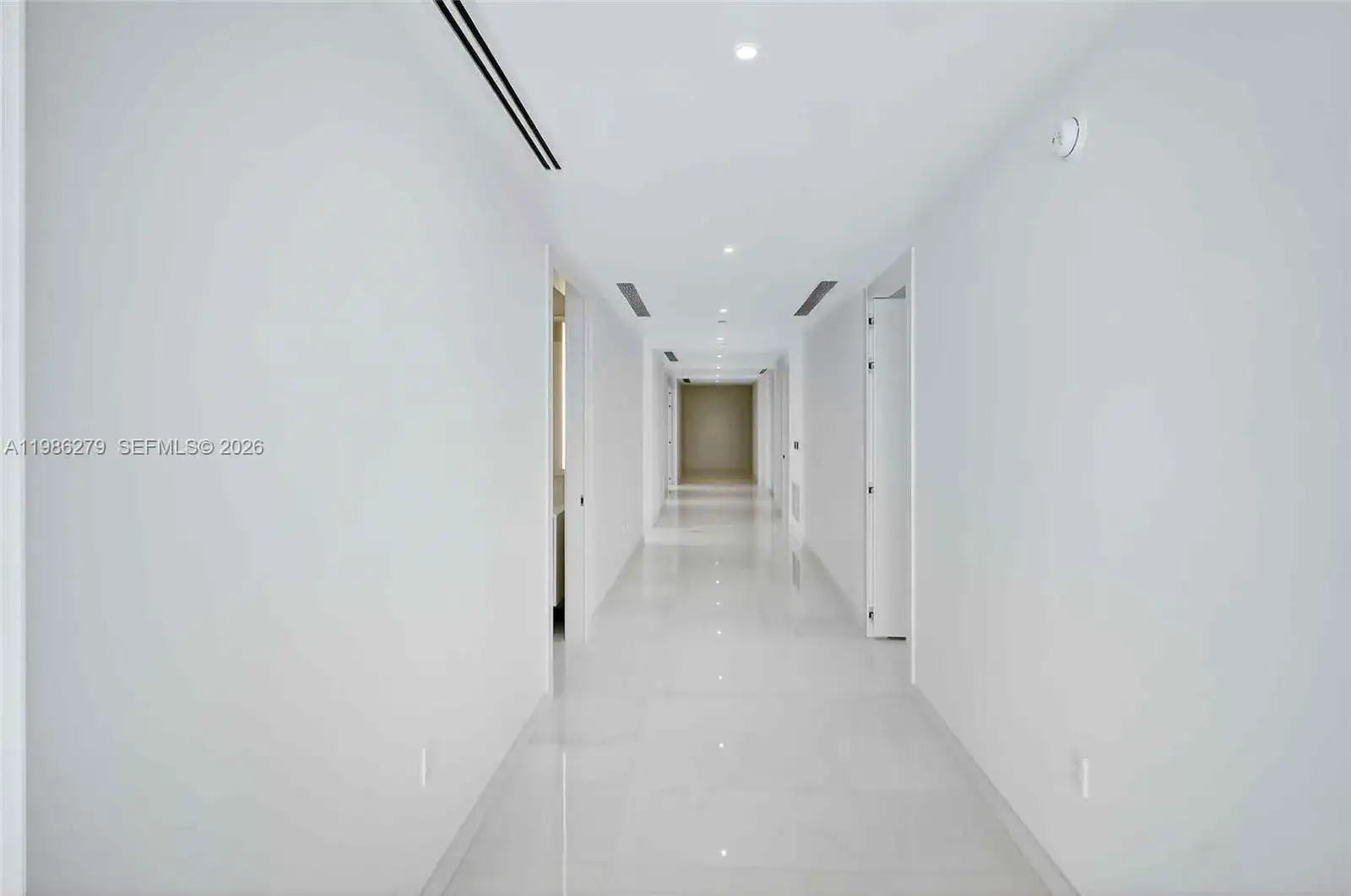 300 Biscayne Blvd Way # 4901E, Miami FL 33131 photo 5