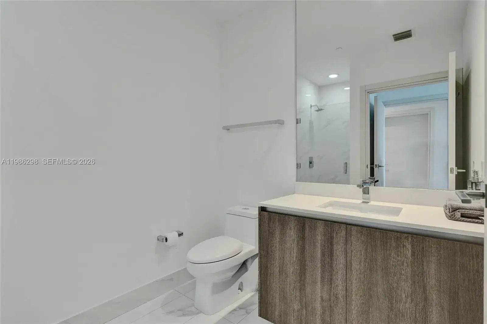 801 S Miami Ave # 4901, Miami FL 33130 photo 3
