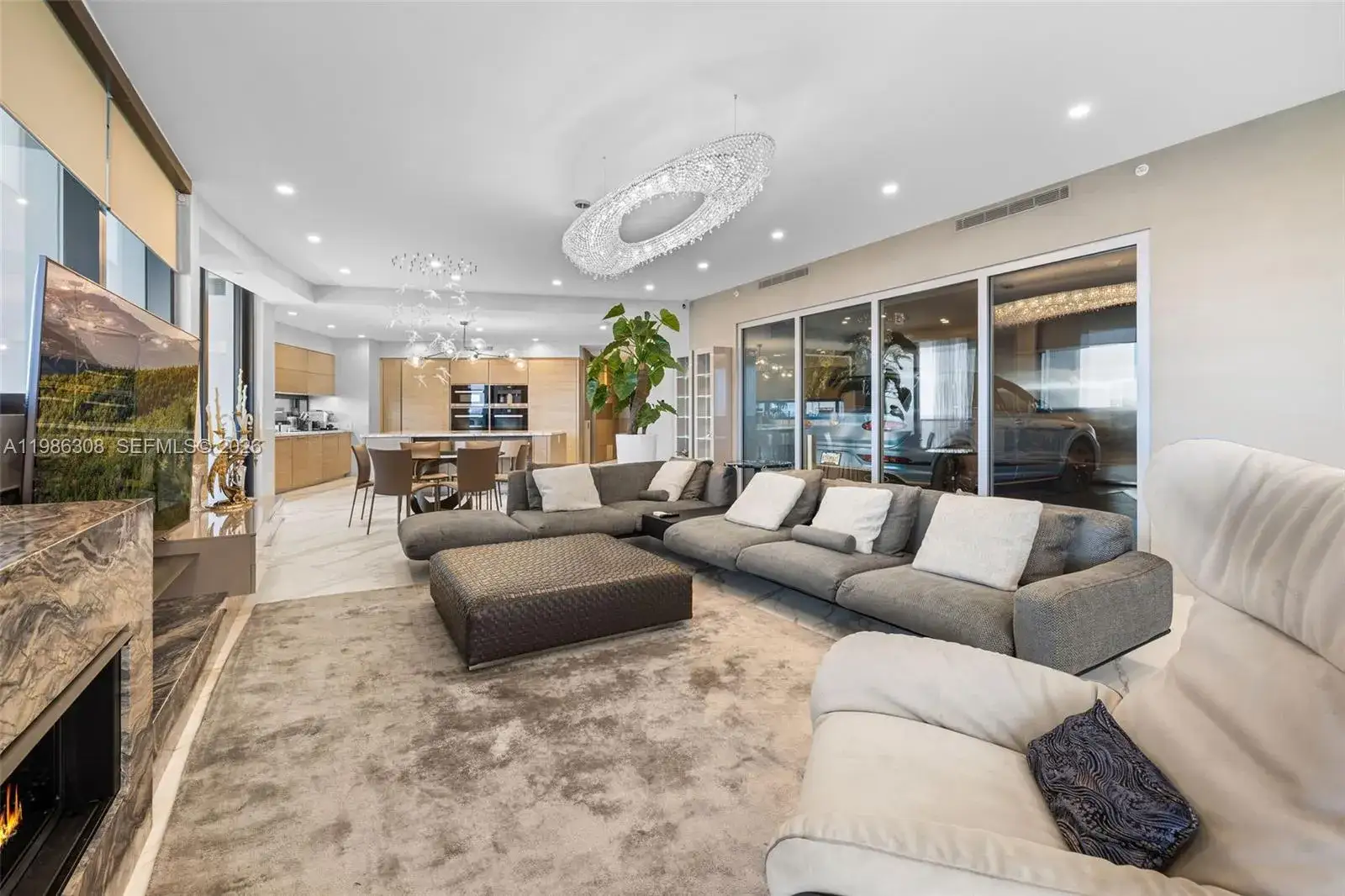 18555 Collins Ave # 2201, Sunny Isles Beach FL 33160