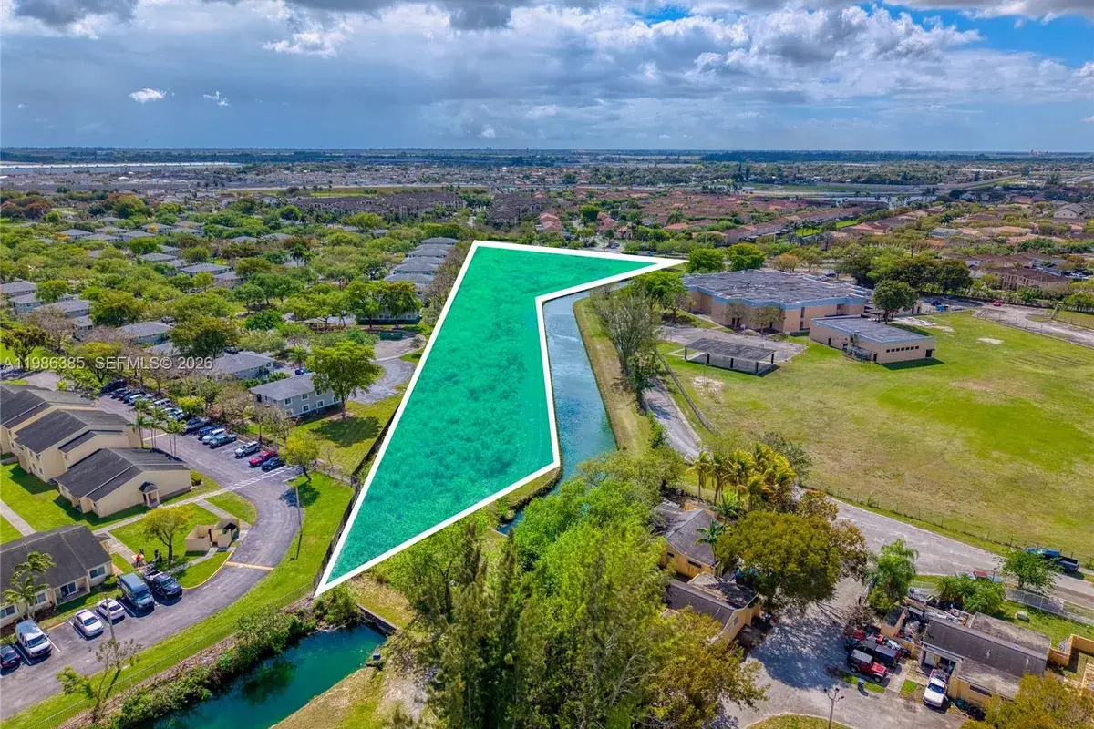 139XX SW 272 ST, Naranja FL 33032