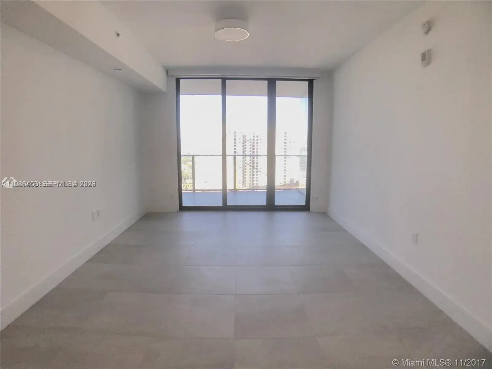 1010 Brickell Ave # 2810, Miami FL 33131 photo 3