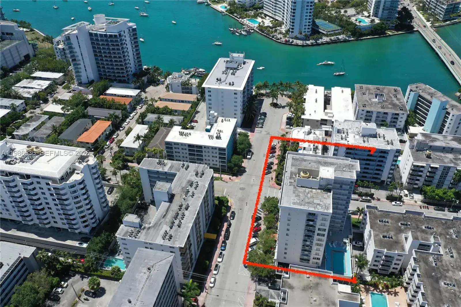 1345 Lincoln Rd # 402, Miami Beach FL 33139 photo 2