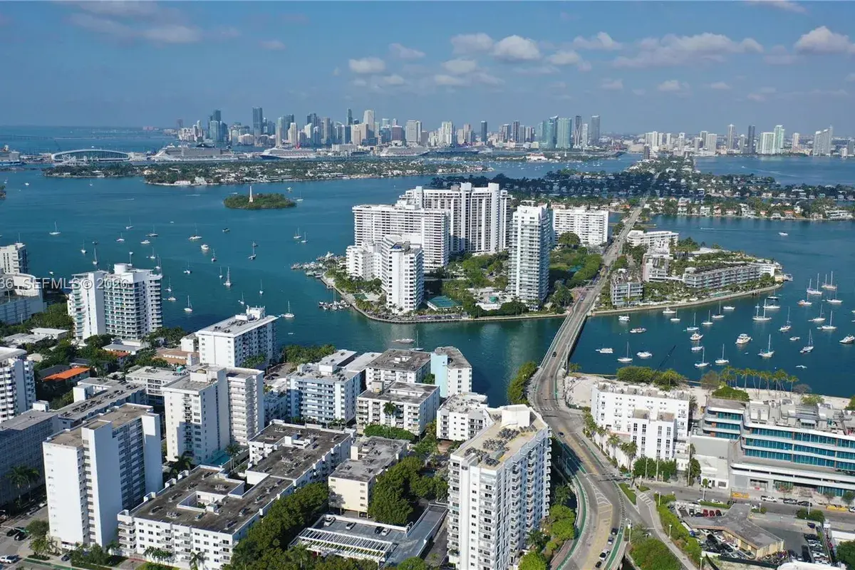 1345 Lincoln Rd # 402, Miami Beach FL 33139