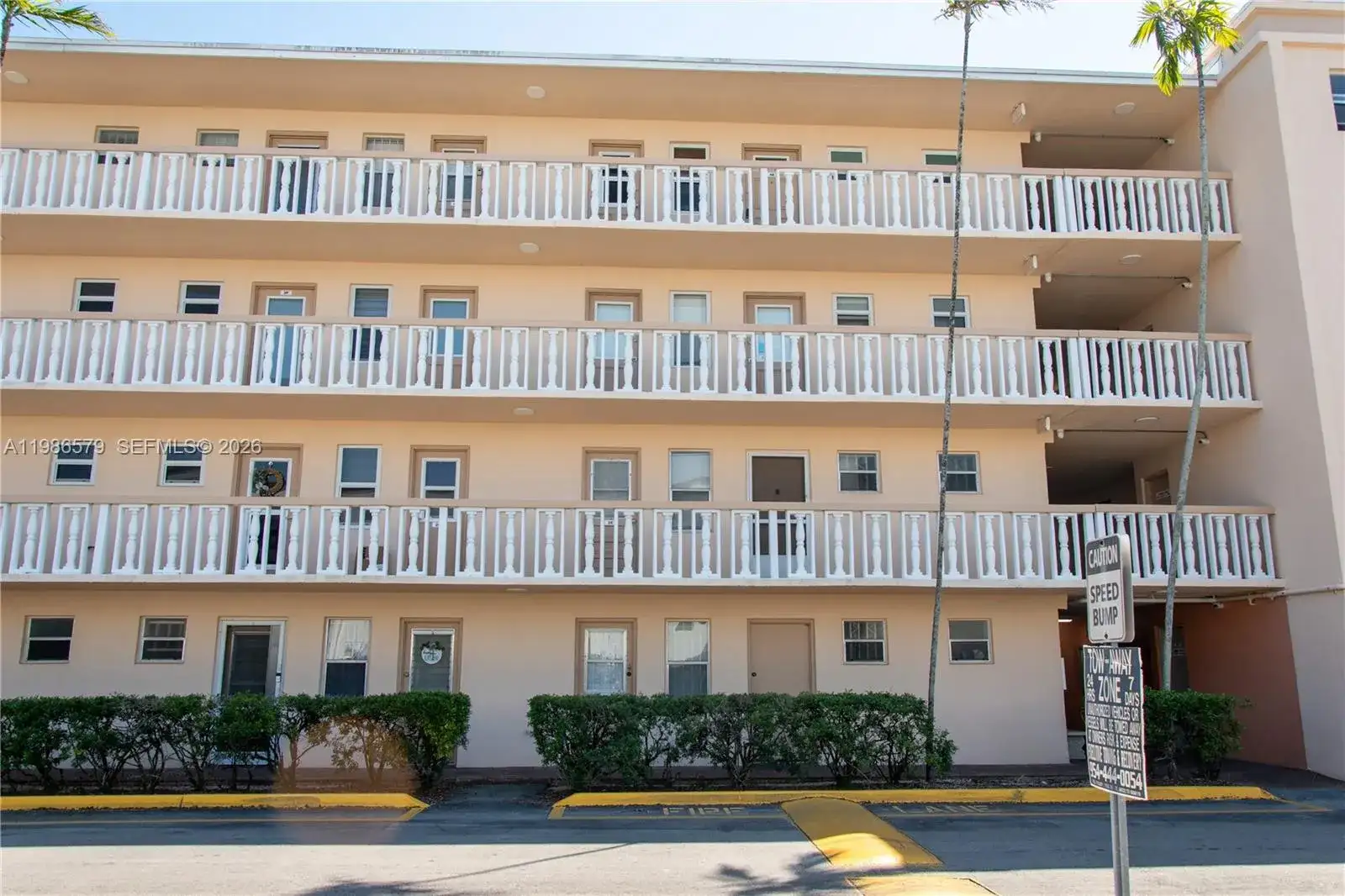 505 E Dania Beach Blvd # 2E, Dania Beach FL 33004 photo 2