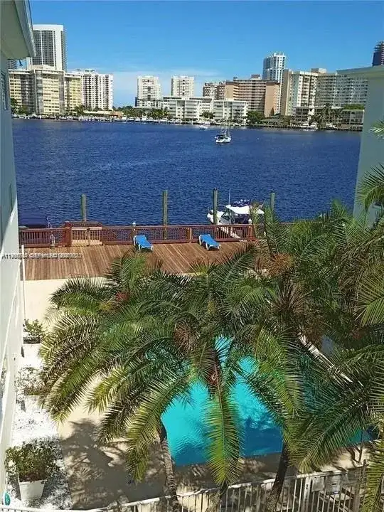462 Golden Isles Dr # 202, Hallandale Beach FL 33009 photo 3