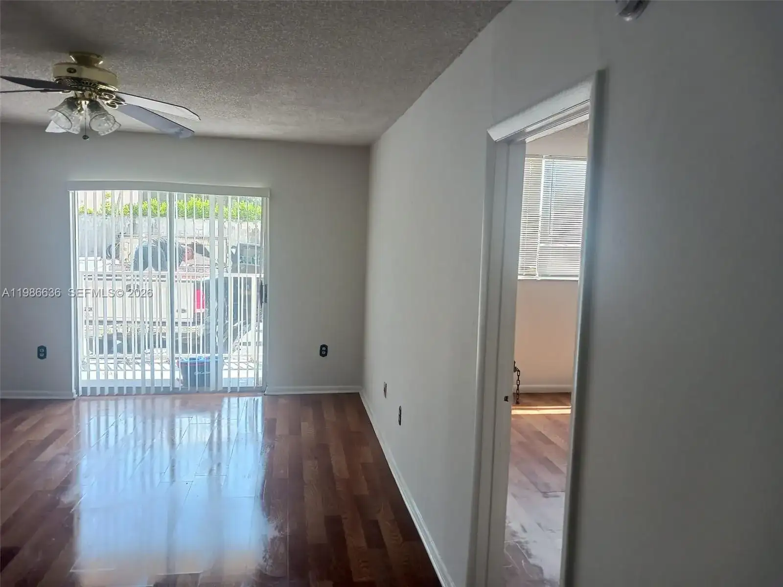 16465 NE 22nd Ave # 118, North Miami Beach FL 33160 photo 2
