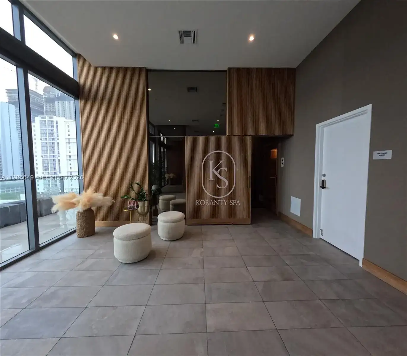 239 SW 9th St # 508, Miami FL 33130 photo 5