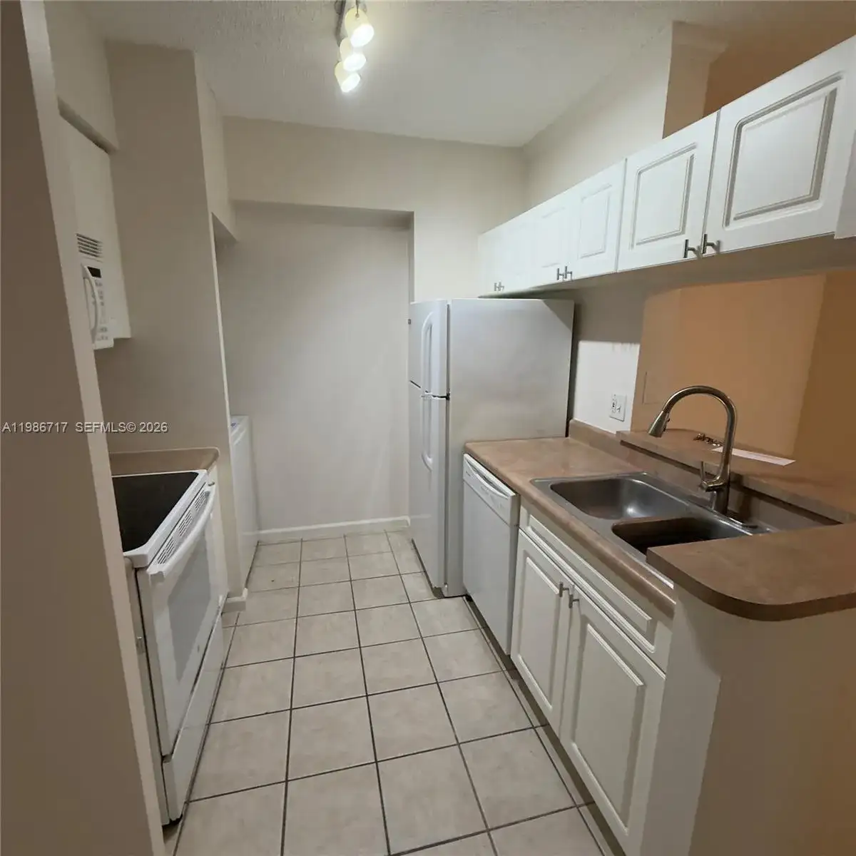 17150 N Bay Rd # 2319, Sunny Isles Beach FL 33160 photo 5