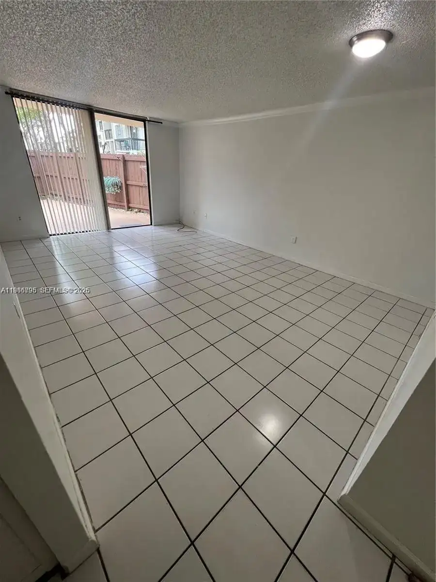 8307 SW 142nd Ave # F105, Miami FL 33183 photo 5