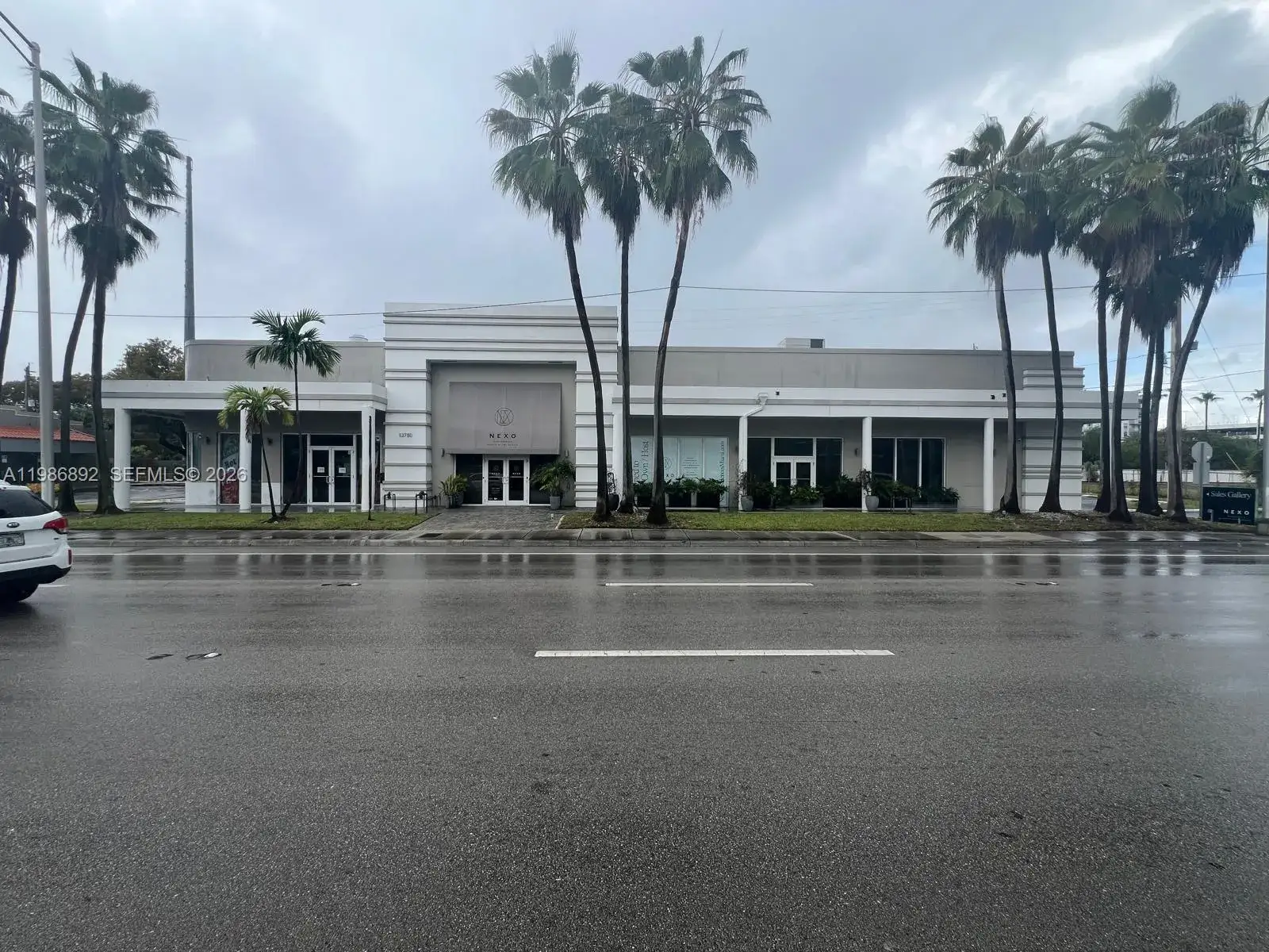 13750 Biscayne Blvd, North Miami Beach FL 33181