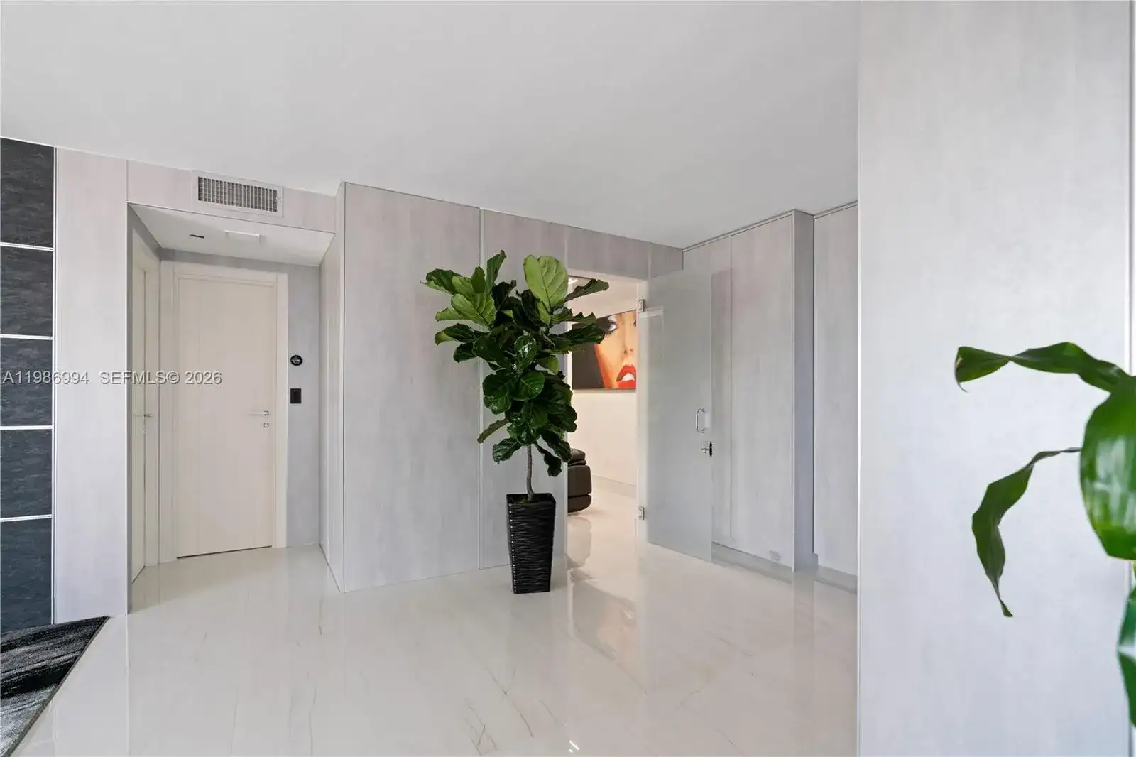 400 SE Kings Point Dr # 23, Sunny Isles Beach FL 33160 photo 5
