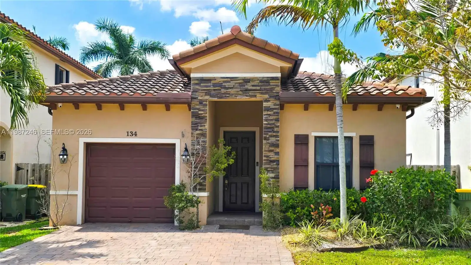 134 NE 23rd Ter, Homestead FL 33033 photo 2