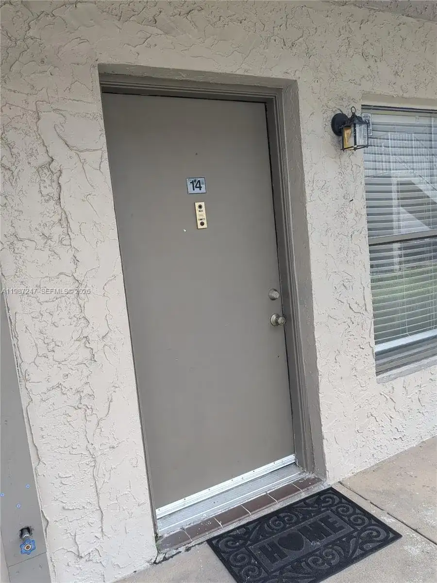 15320 SW 72 ST # 14, Miami FL 33193 photo 2