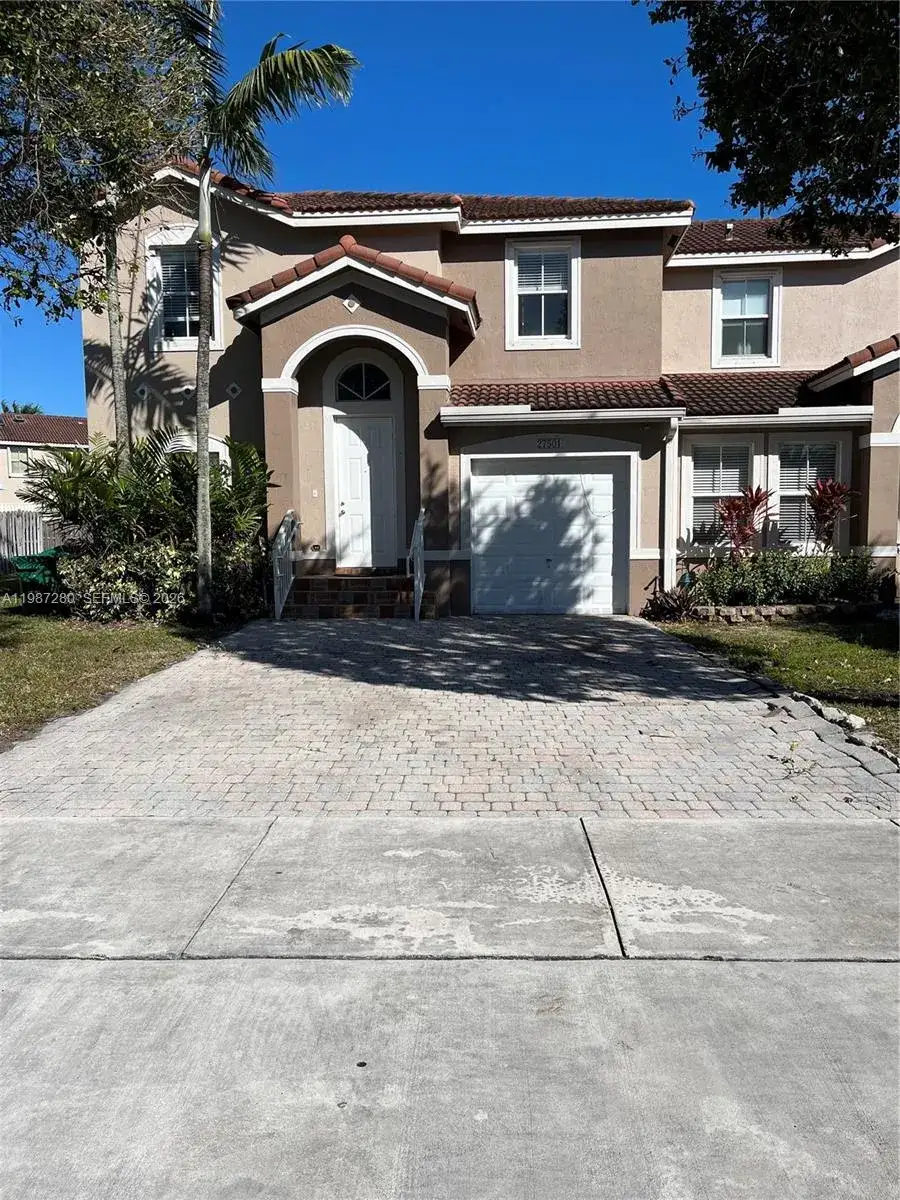 27501 SW 138th Ave, Homestead FL 33032