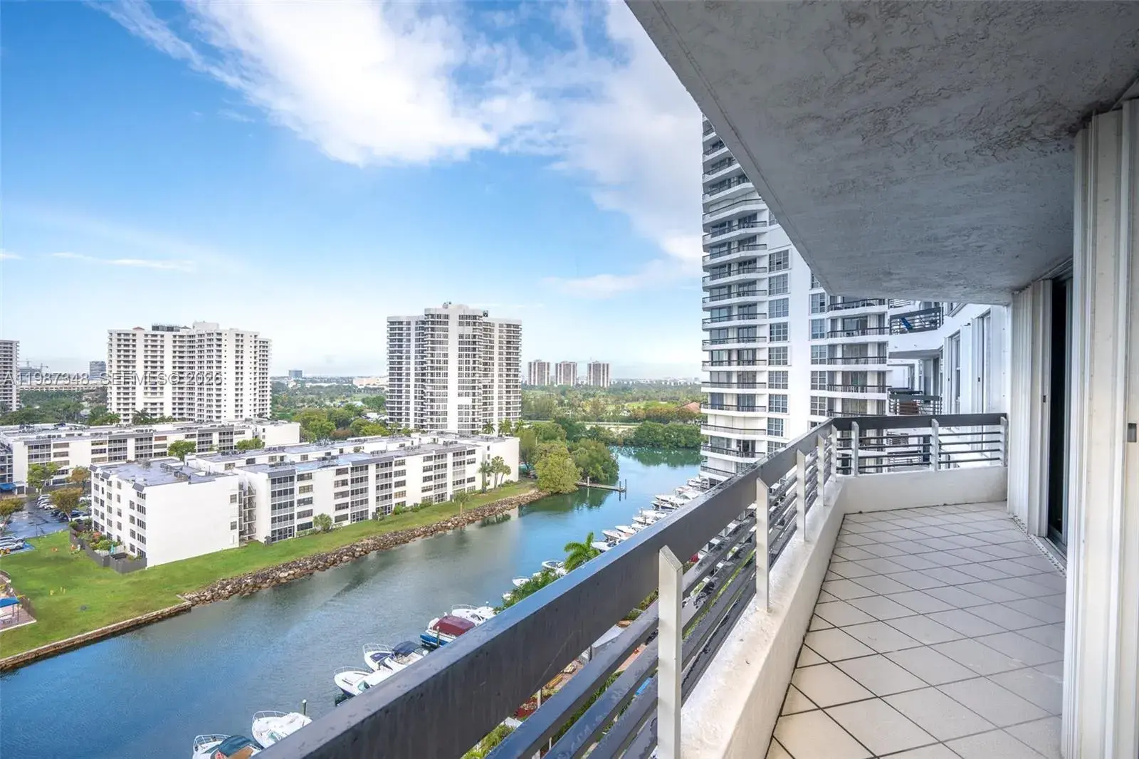 3530 Mystic Pointe Dr # 1401, Aventura FL 33180