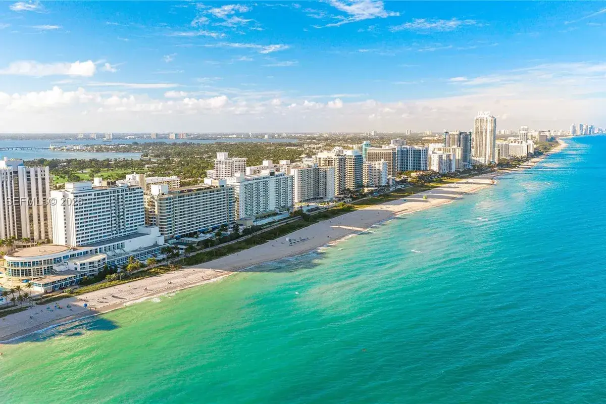 5555 Collins Ave # 11A, Miami Beach FL 33140