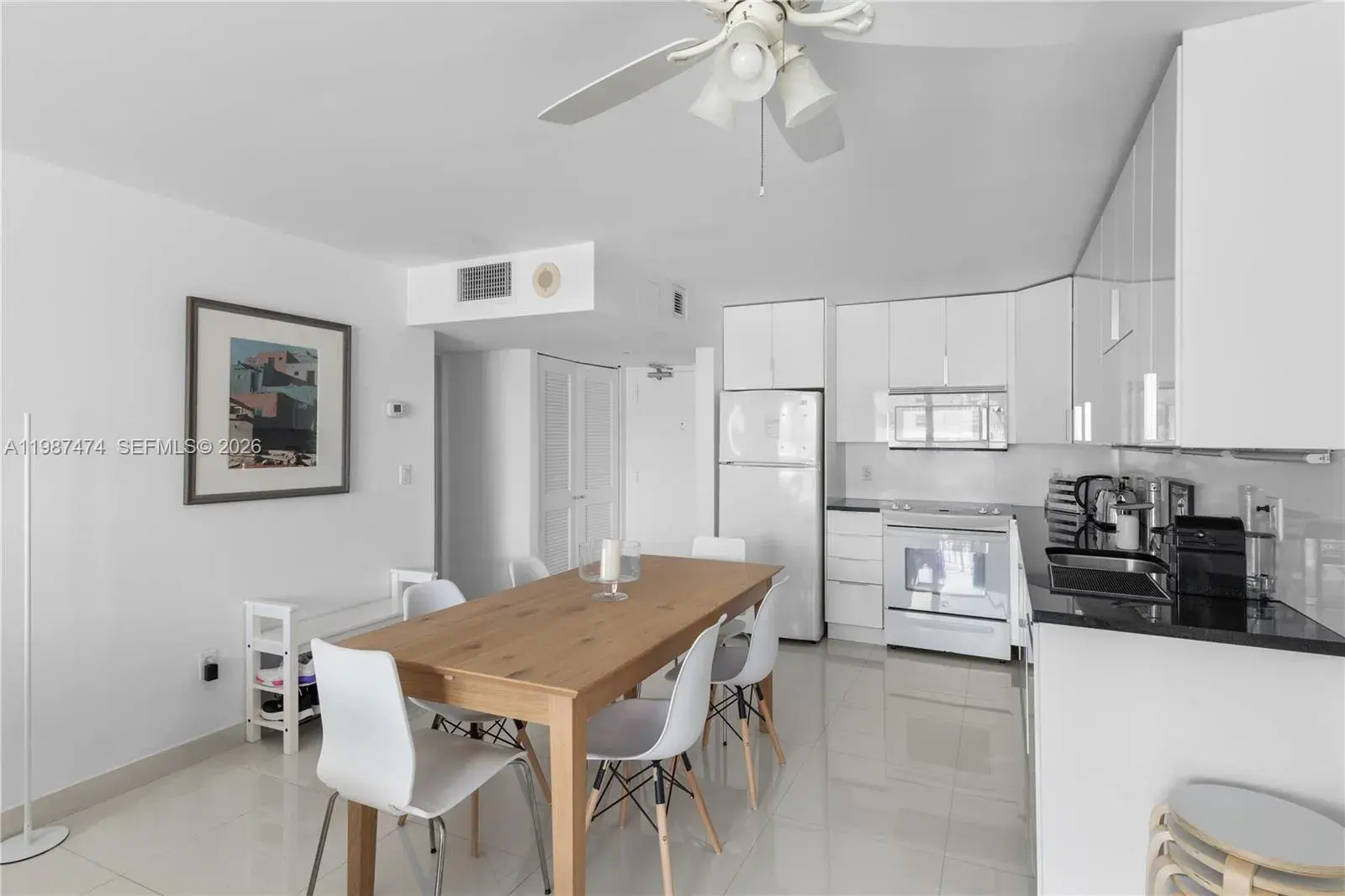 345 Ocean Dr # 607, Miami Beach FL 33139