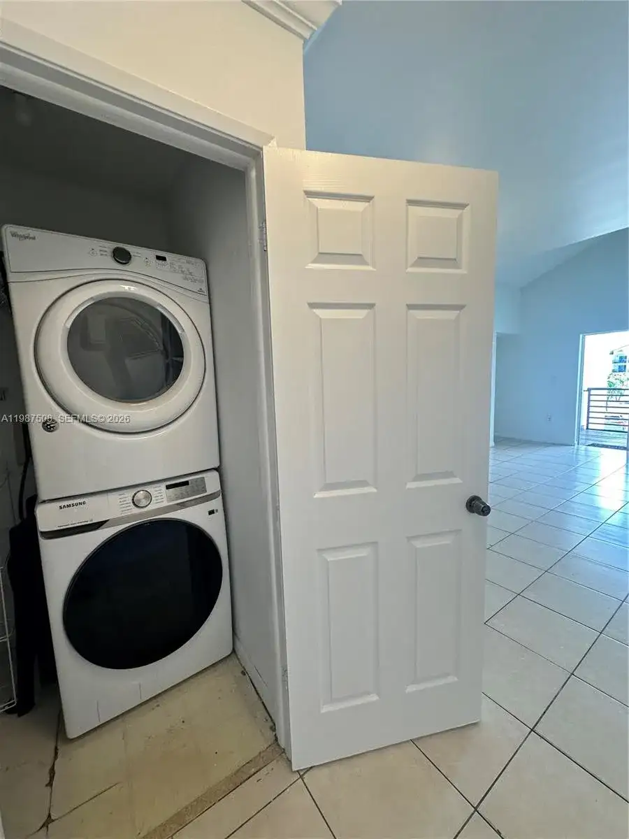 9701 Fontainebleau Blvd # C203, Miami FL 33172 photo 4