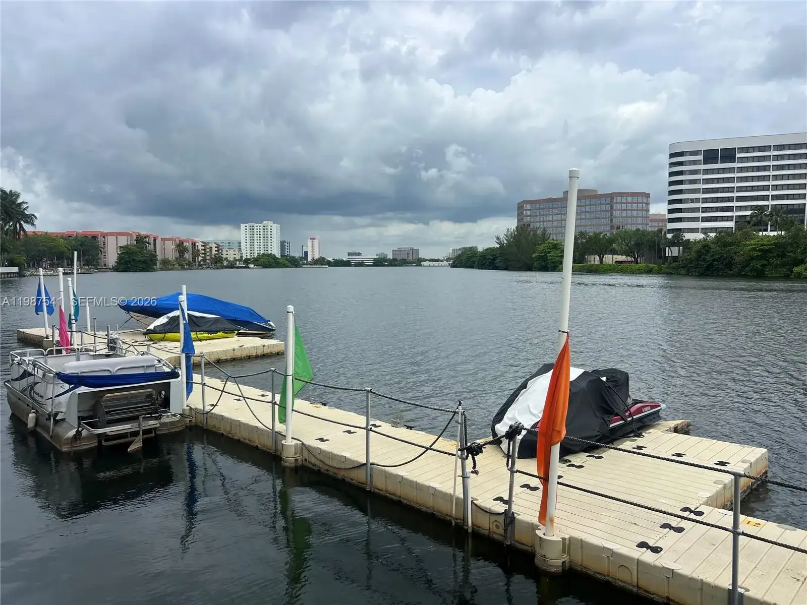 5077 NW 7th St # 917, Miami FL 33126 photo 3