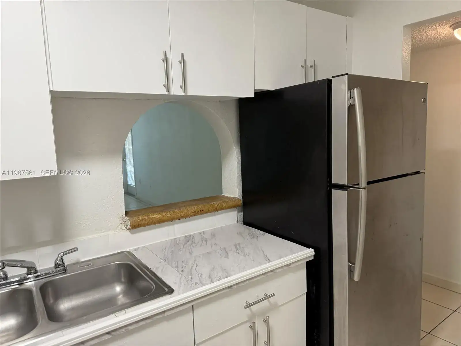 5755 W 20th Ave # 201, Hialeah FL 33012 photo 3