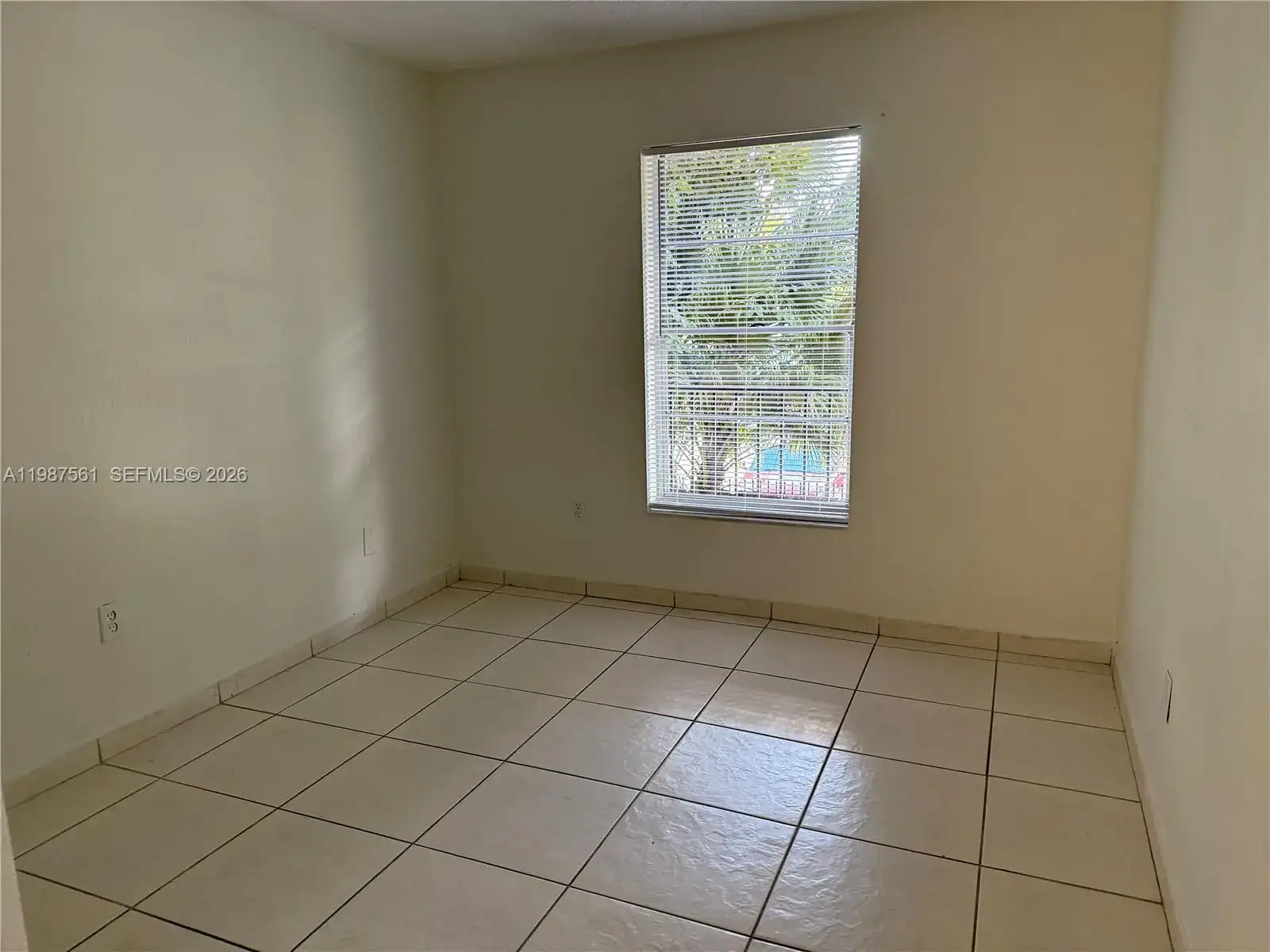 5755 W 20th Ave # 201, Hialeah FL 33012 photo 5