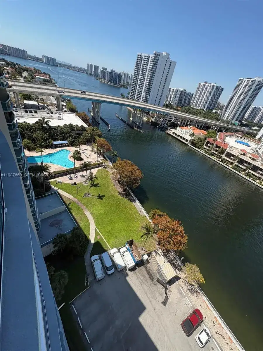 19390 Collins Ave # 1623, Sunny Isles Beach FL 33160 photo 4