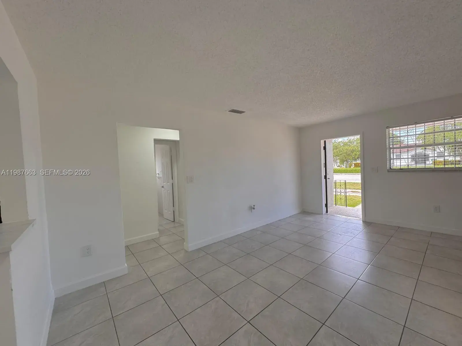 3630 SW 87th Ave, Miami FL 33165