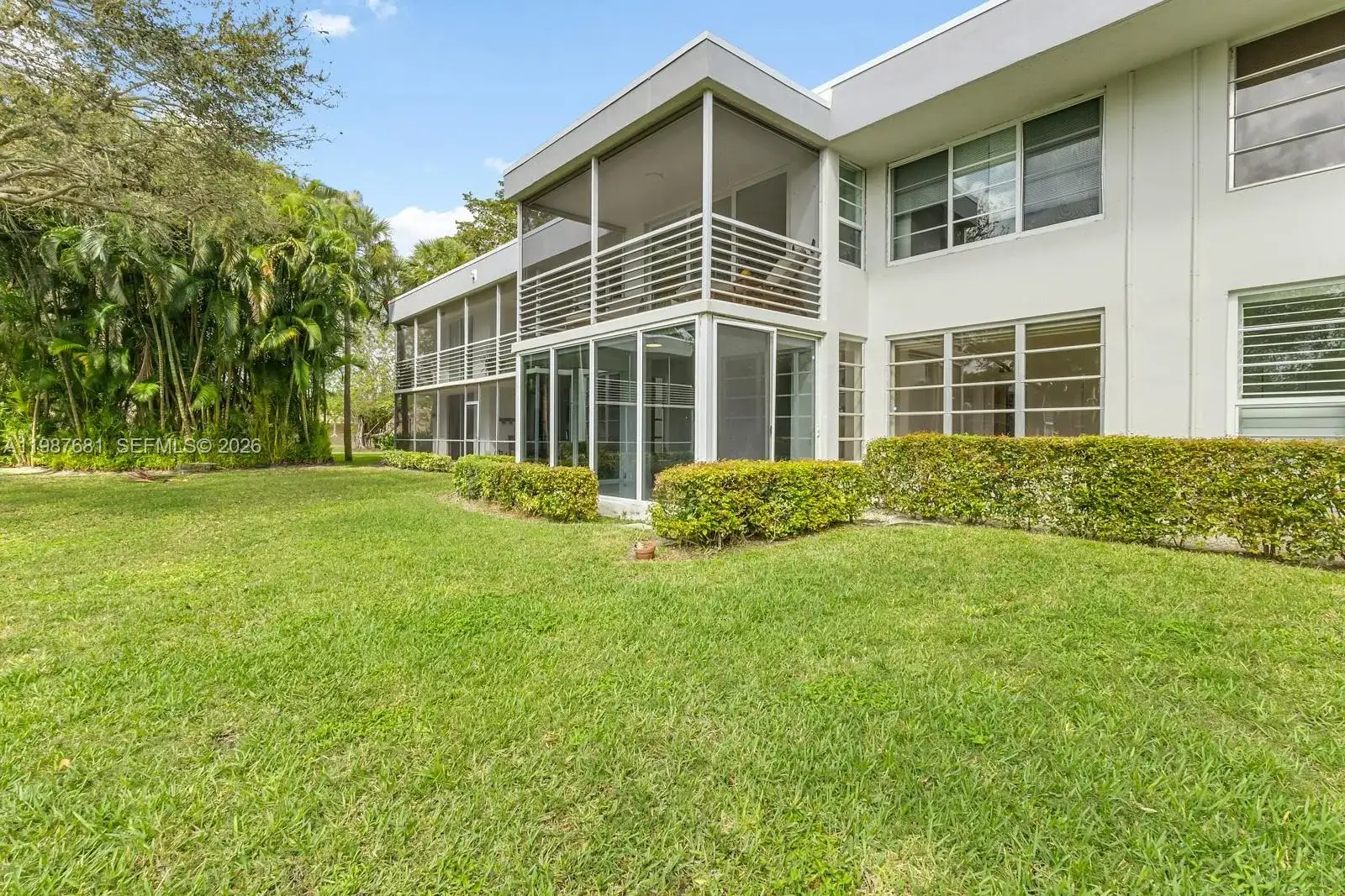4280 Oaks Ter # 102, Pompano Beach FL 33069 photo 2