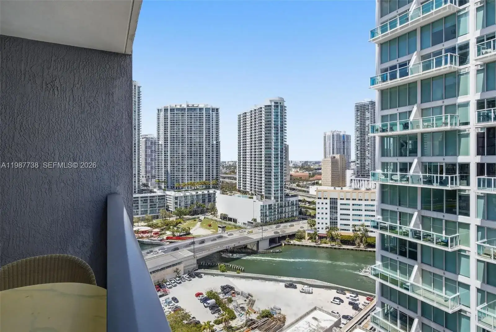 31 SE 6th St # 2504, Miami FL 33131 photo 2