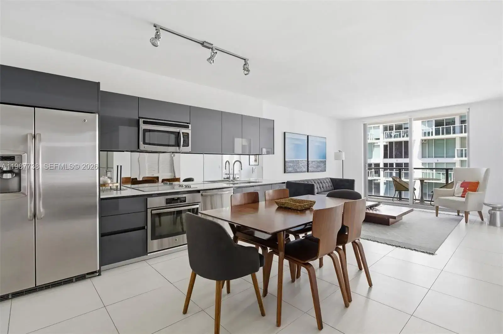 31 SE 6th St # 2504, Miami FL 33131 photo 4