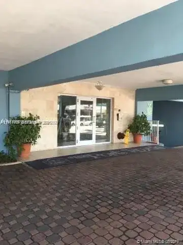 6969 Collins Ave # 1210, Miami Beach FL 33141 photo 2
