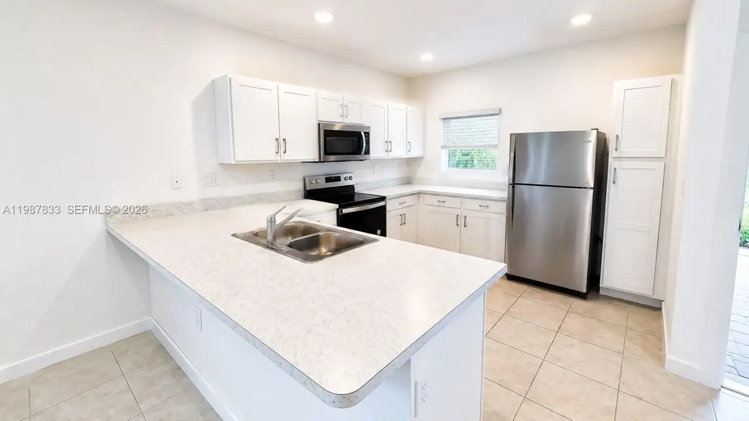 334 NE 1st Dr # 334, Florida City FL 33034 photo 2