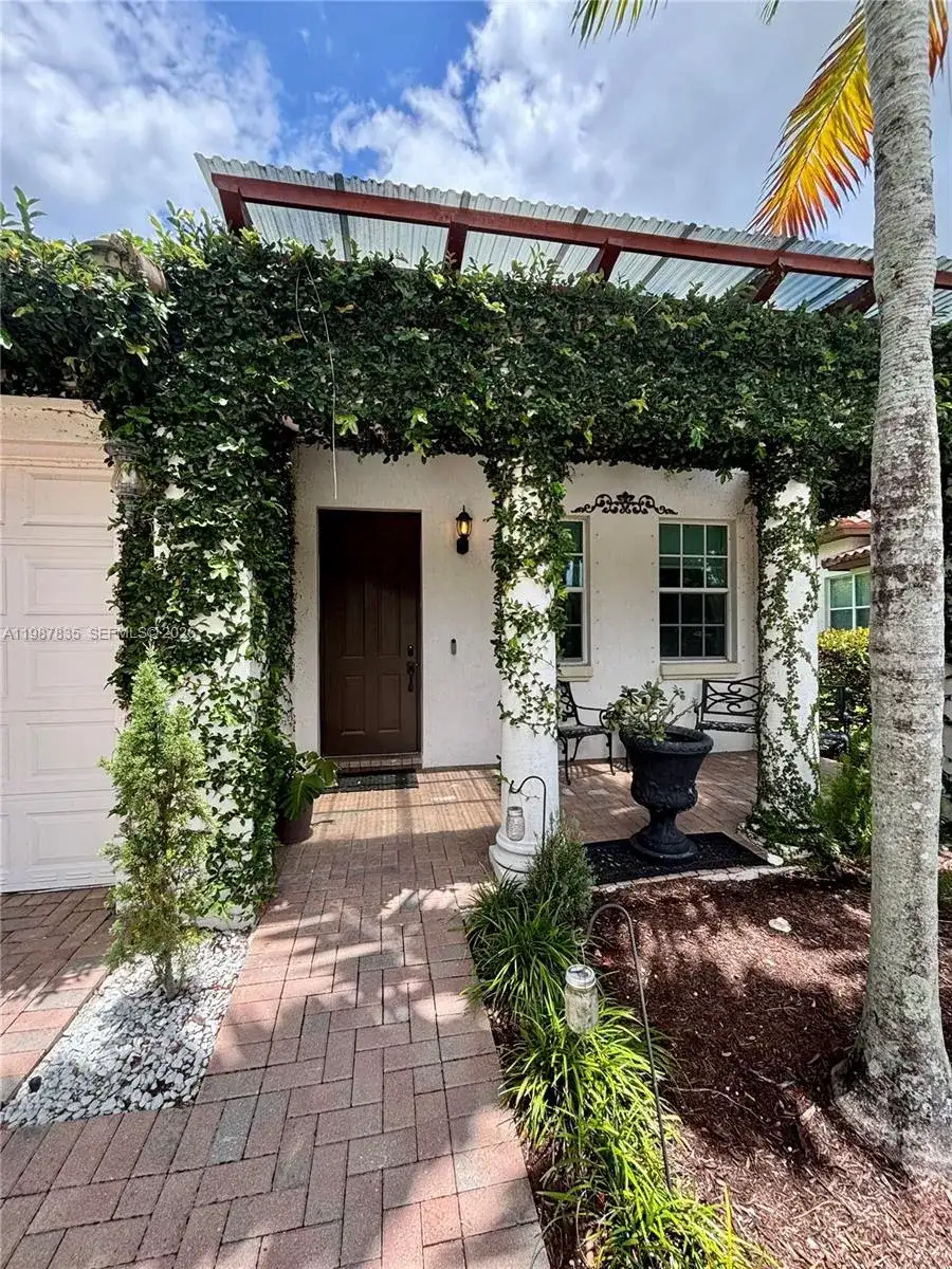 8080 NW 126th Ter, Parkland FL 33076 photo 2