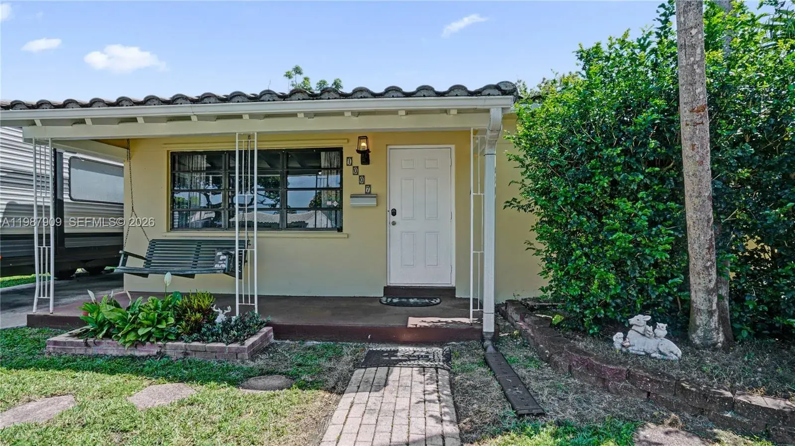 1007 N 31st Rd, Hollywood FL 33021