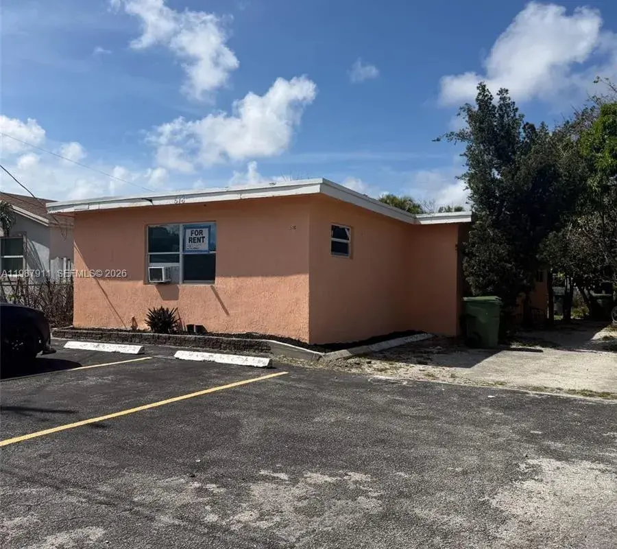 518 NW 10th St # 2, Hallandale Beach FL 33009