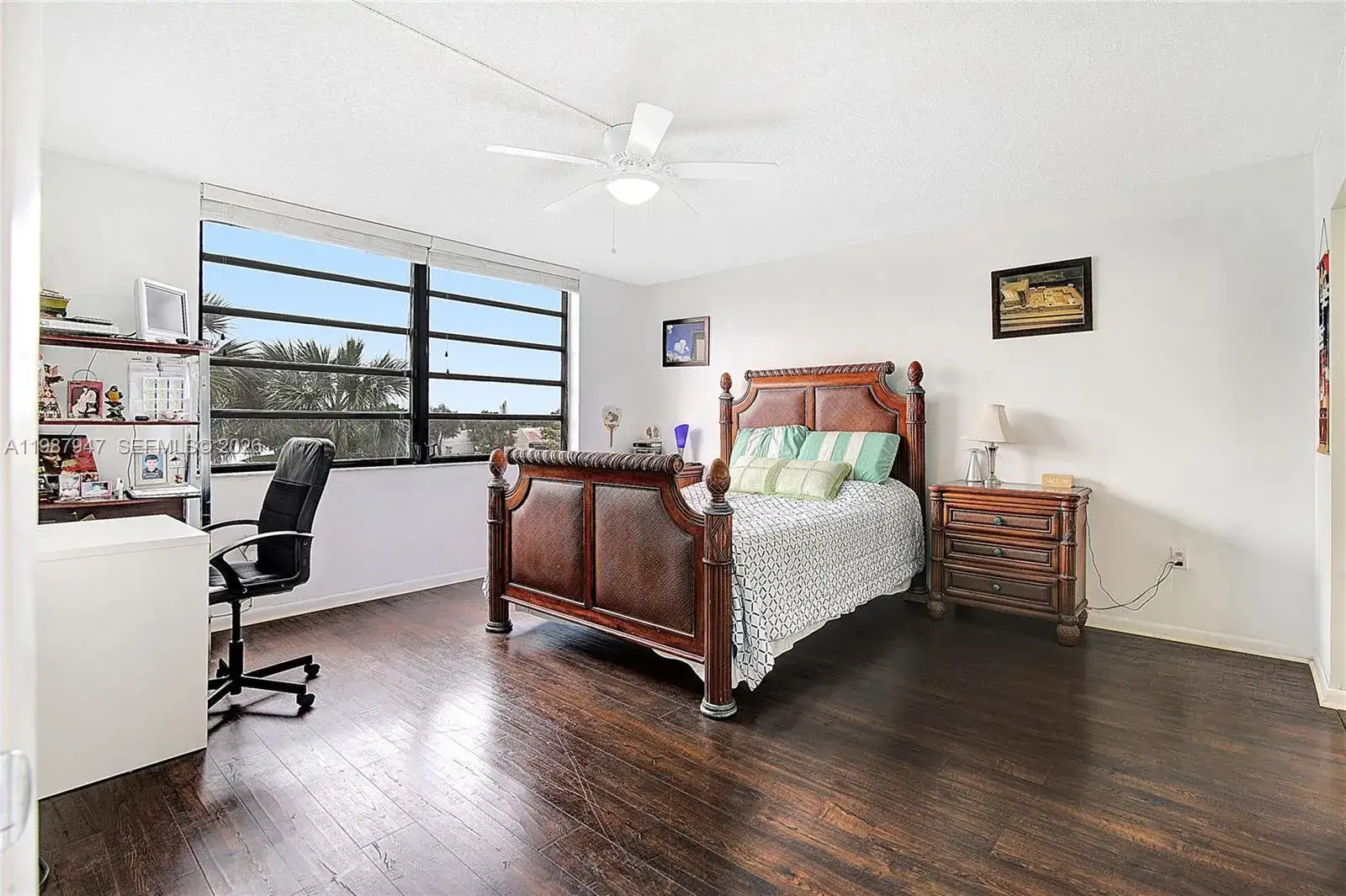 1100 Colony Point Cir # 302, Pembroke Pines FL 33026 photo 3