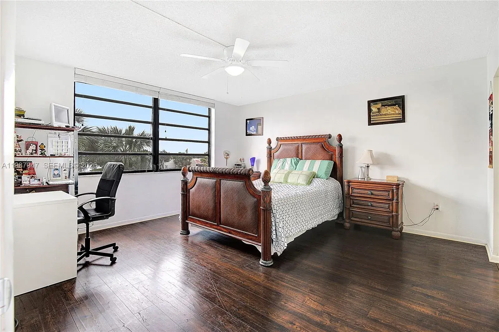 1100 Colony Point Cir # 302, Pembroke Pines FL 33026