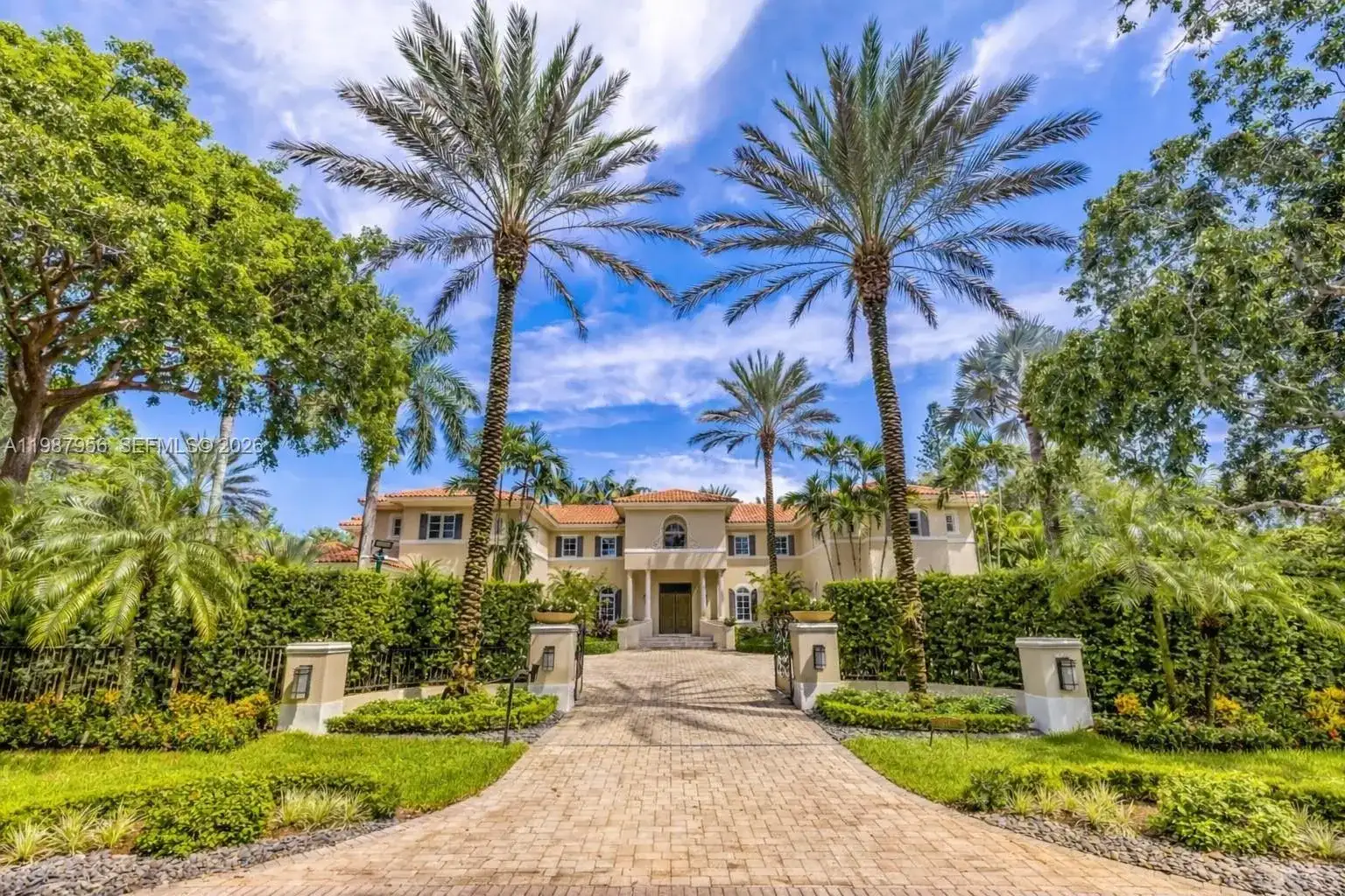 5250 Snapper Creek Rd, Coral Gables FL 33156 photo 2